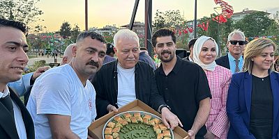 Dünyanın En Tatlı Festivali Gaziantep’te Düzenlendi!